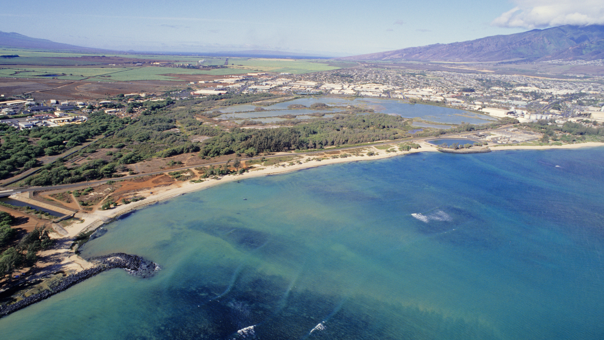 海岸线鸟瞰图